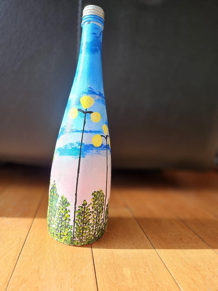 Decorated bottle artwork by Vidhi Shah