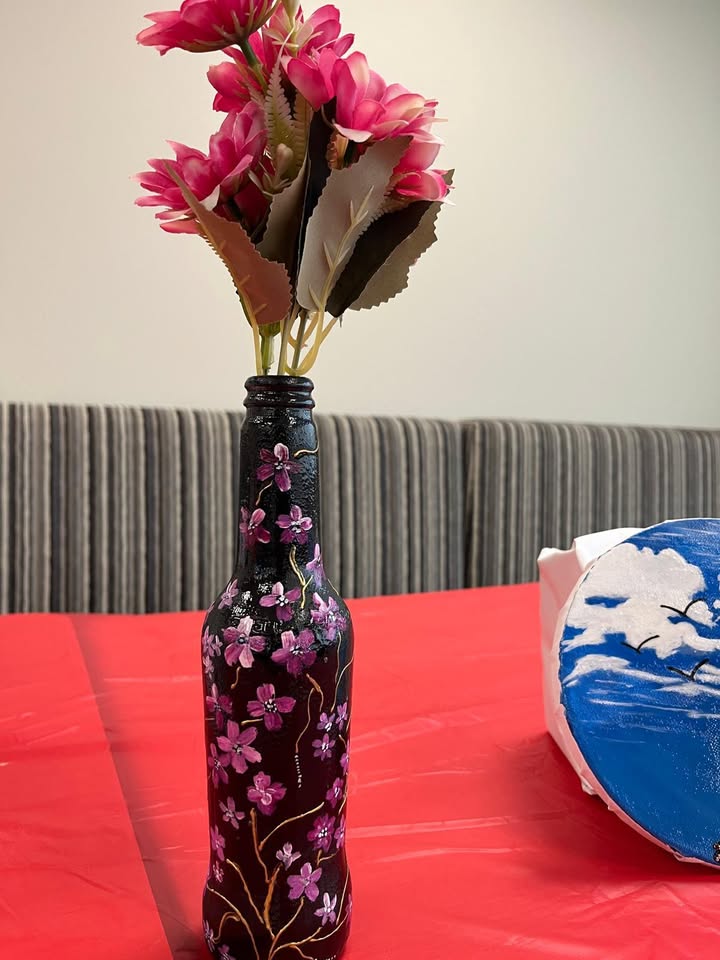 Decorative vase artwork by Vidhi Shah